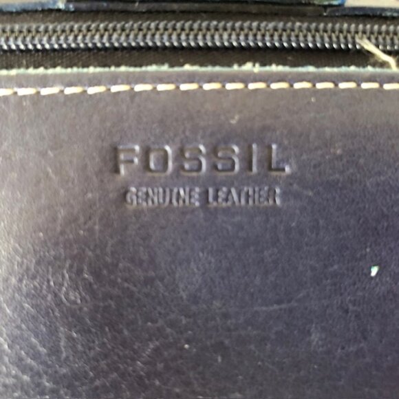 FOSSIL TAR HEELS Blue Vintage Bi Fold Wallet RARE - Picture 6 of 16